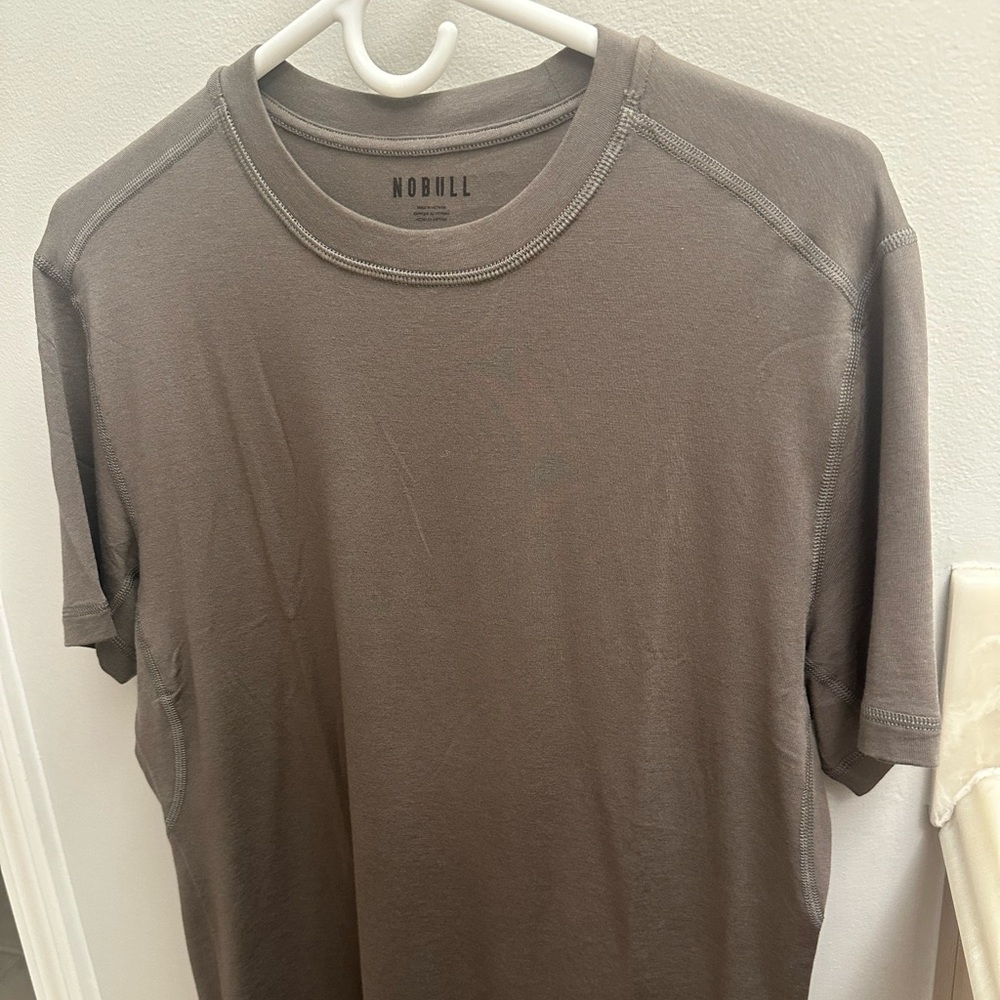 Nobull merino wool men’s medium fallen rock brown t shirt